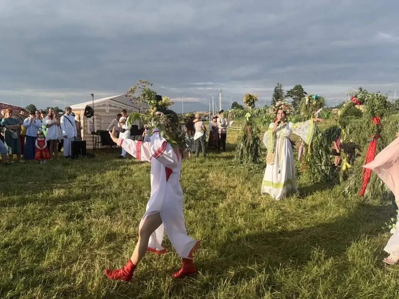 В селе Иганино Прокопьевского муниципального округа прошёл фольклорный праздник «Традиции купальской старины»!